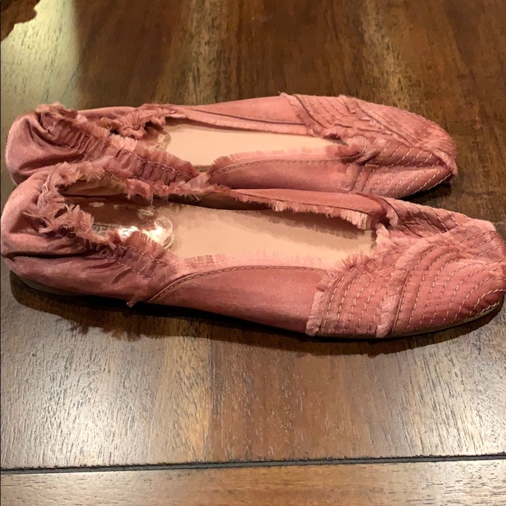 Ballet Flat - image 3